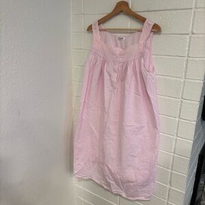 Hot touch pink tank night gown
